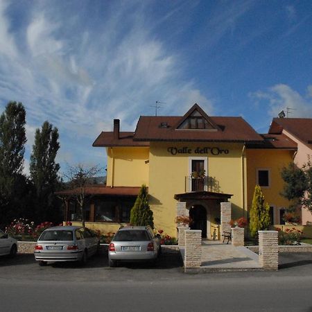 Hotel Valle Dell' Oro Pescasseroli Exterior photo