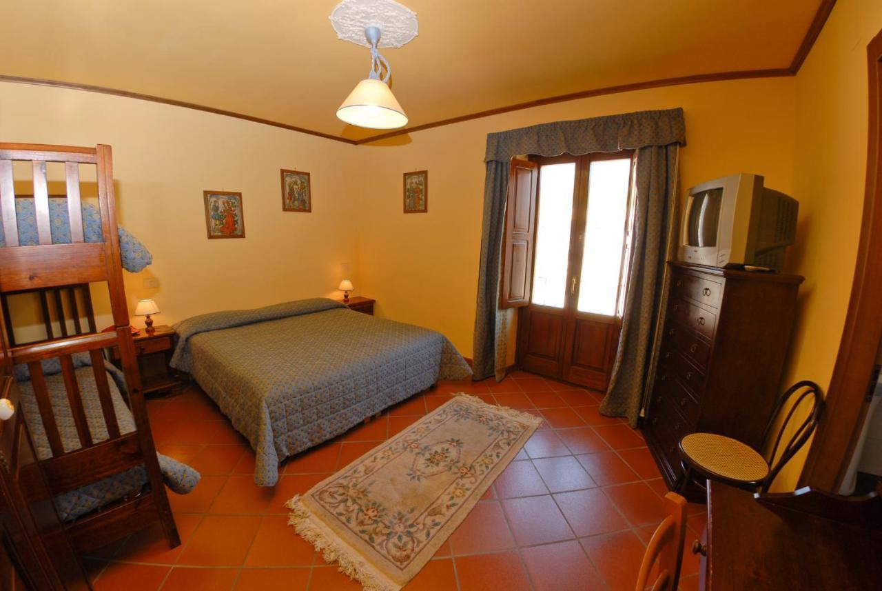 Hotel Valle Dell' Oro Pescasseroli Room photo